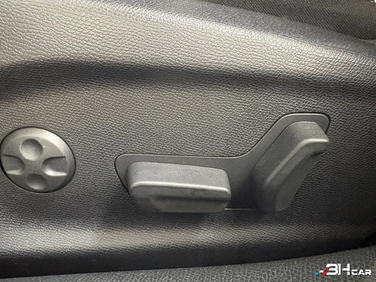 Peugeot 308 - photo 19