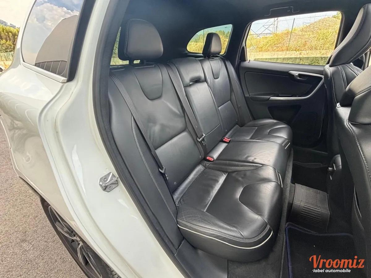Volvo Xc60 2.0 D4 190 R-DESIGN GEARTRONIC BVA - Garantie 12 Mois
