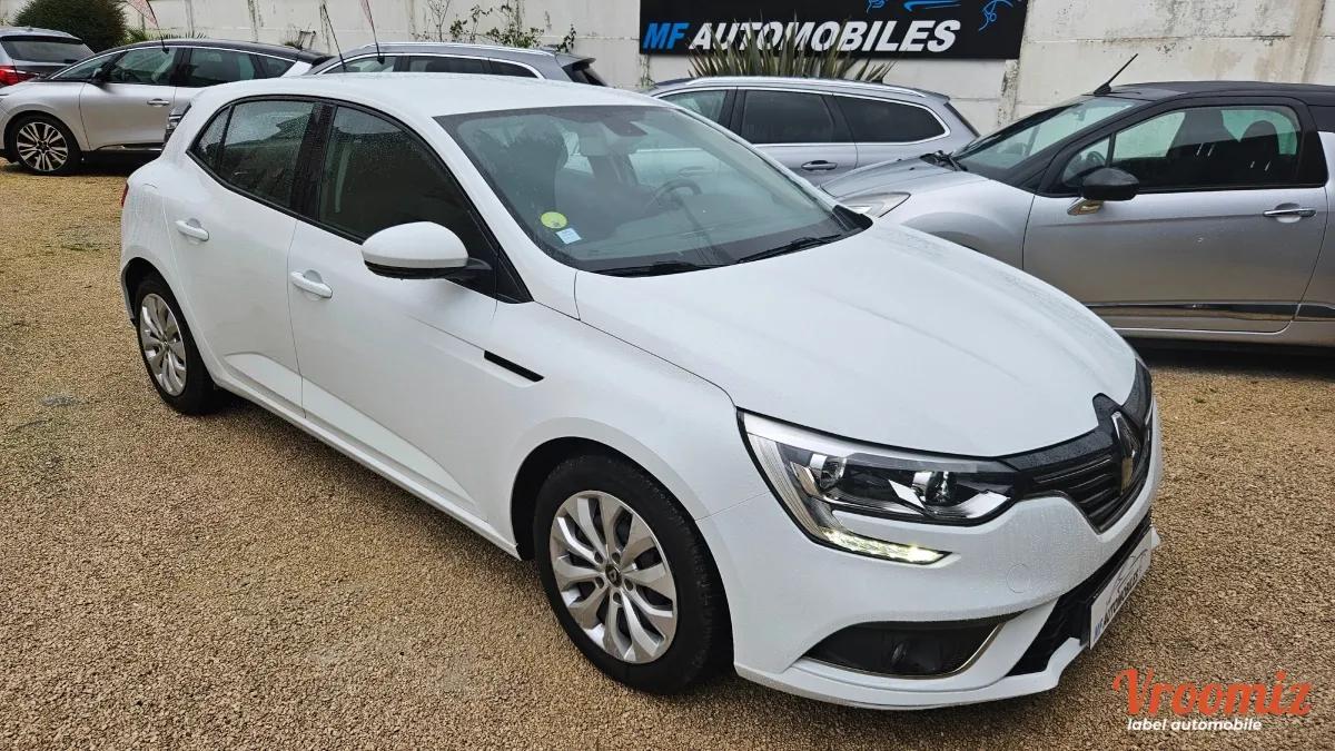 RENAULT Megane