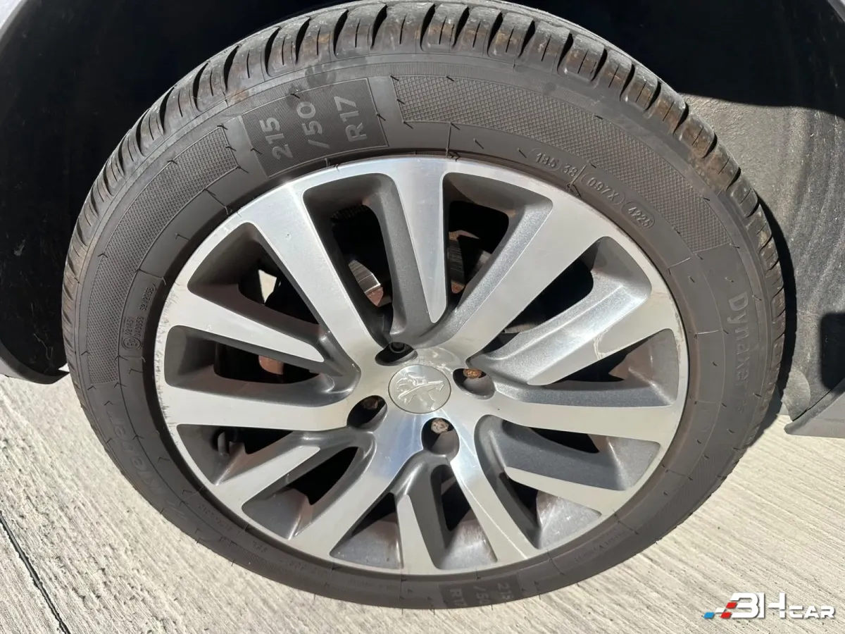 Peugeot 5008 - photo 16