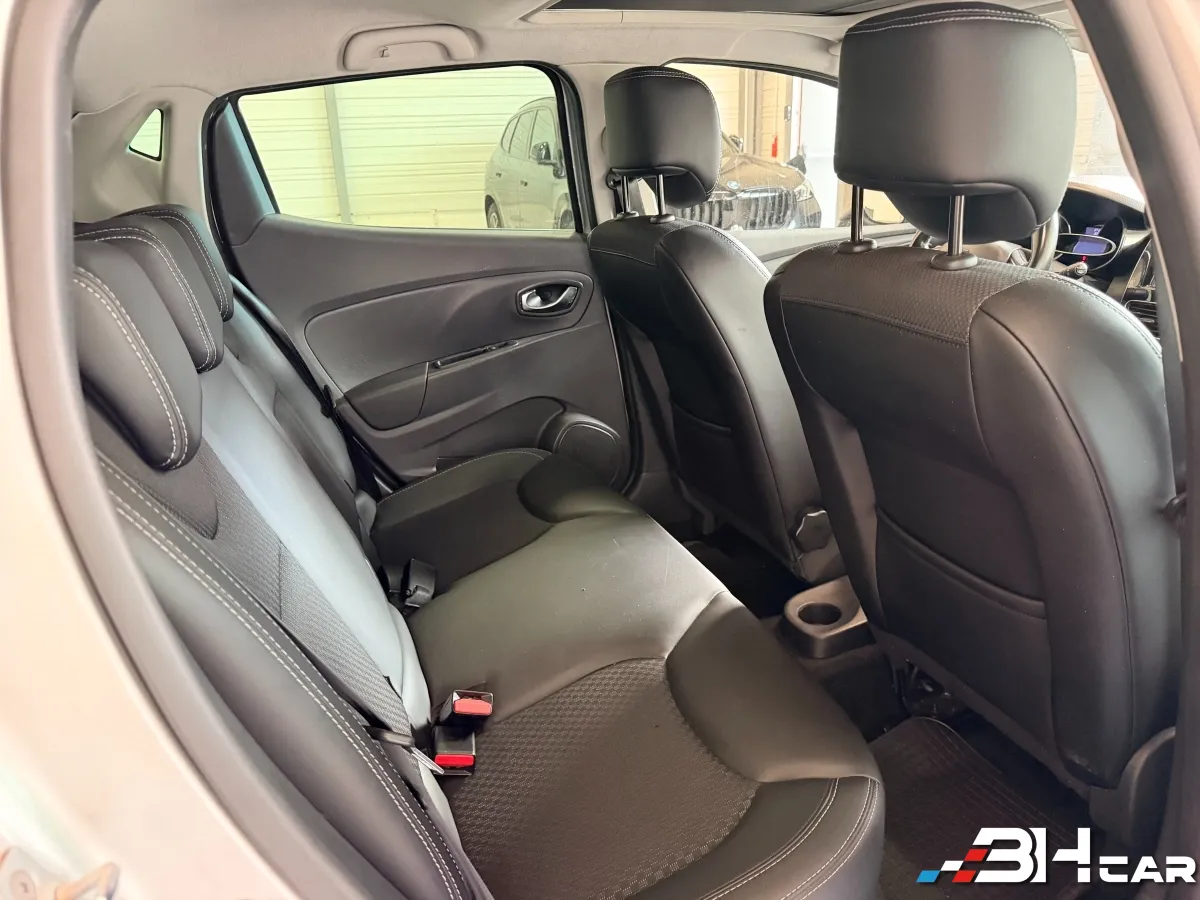 Renault Clio - photo 22