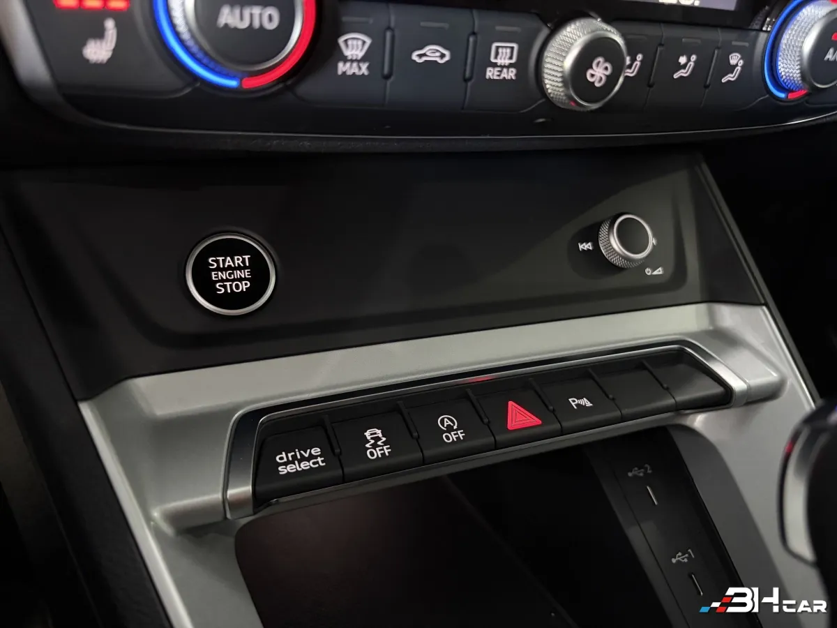 Audi Q3 - photo 24