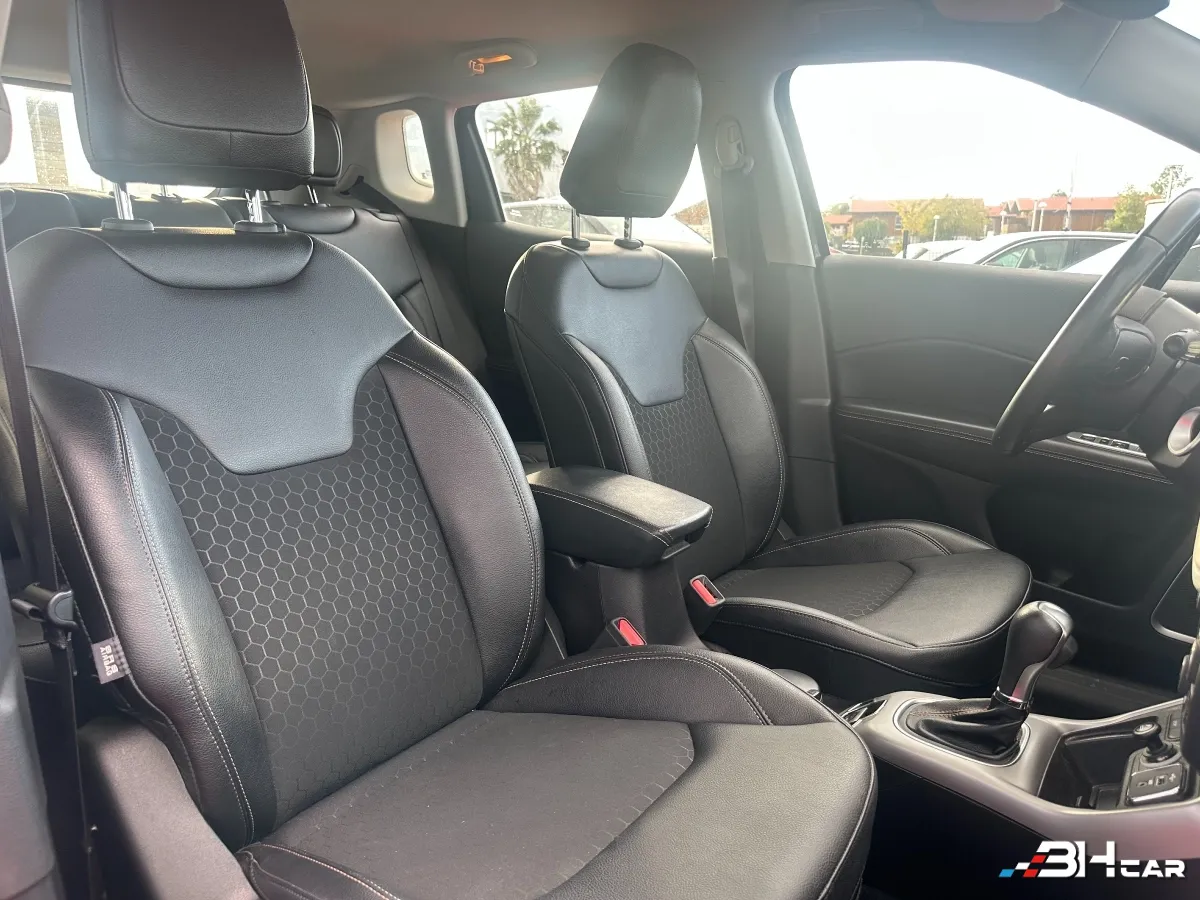 Jeep Compass - photo 10