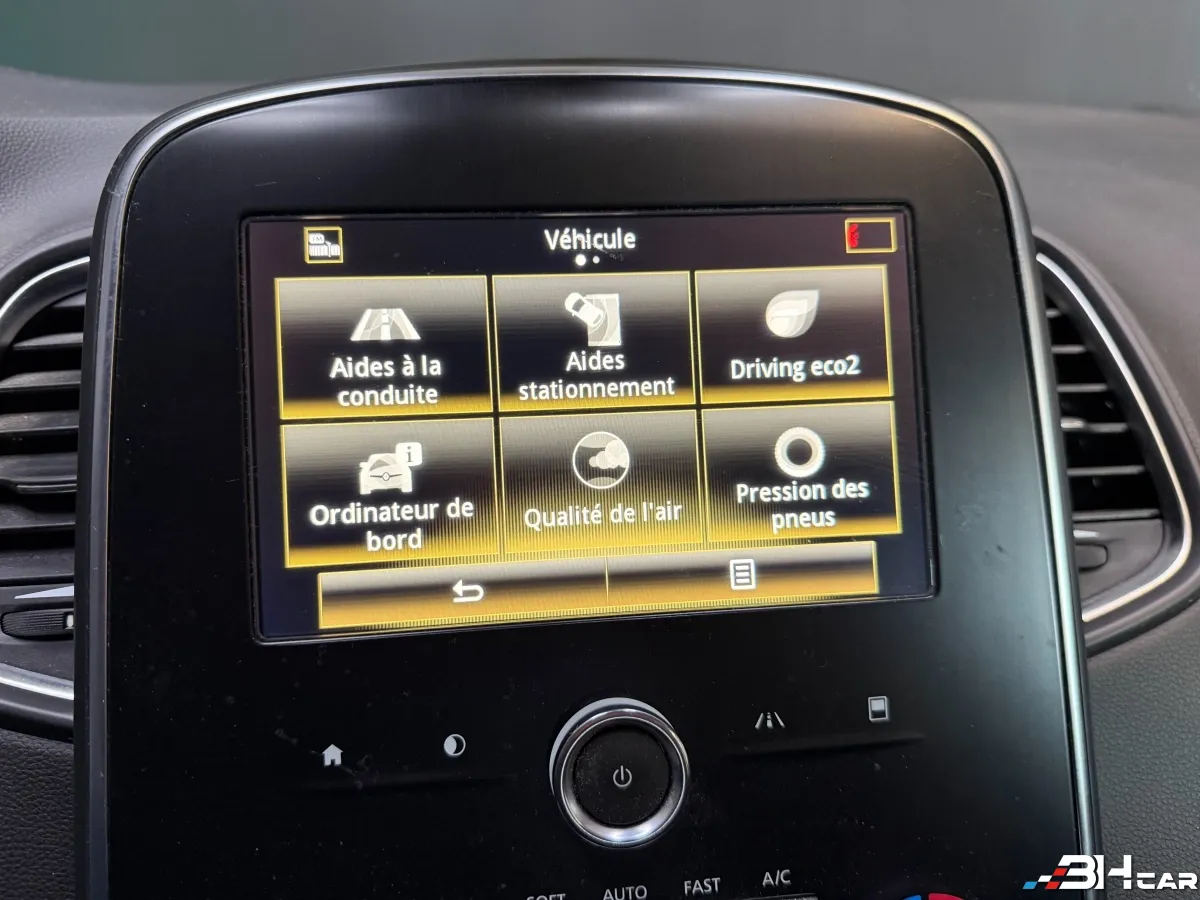 Renault Scenic - photo 21