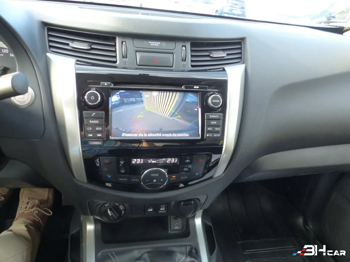 Nissan Np300 Navara - photo 10