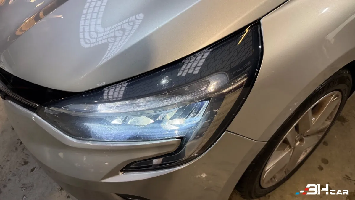 Renault Clio - photo 14