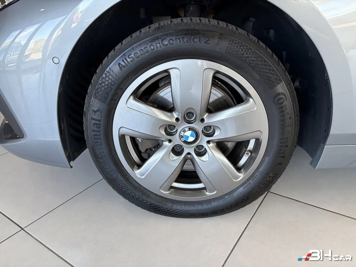 Bmw Serie 1 - photo 30
