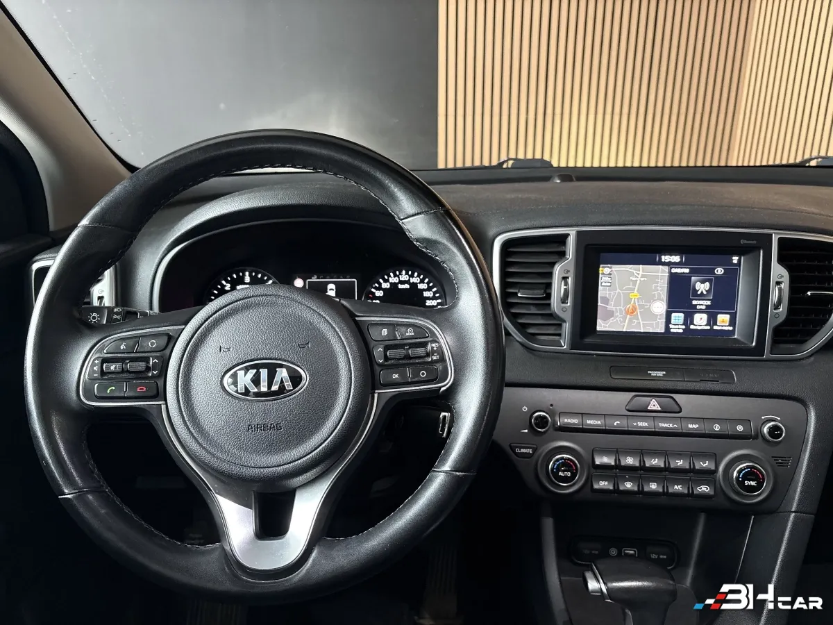 Kia Sportage - photo 9