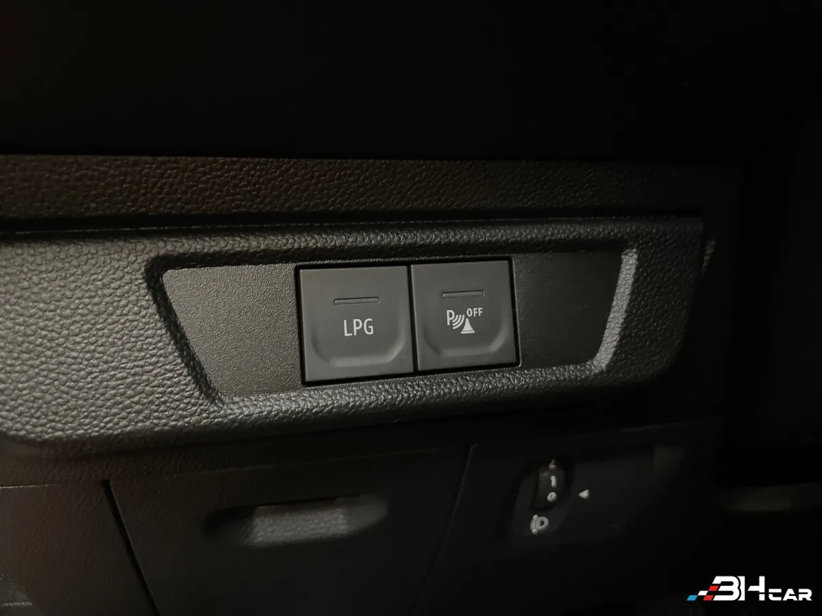 Dacia Sandero - photo 22