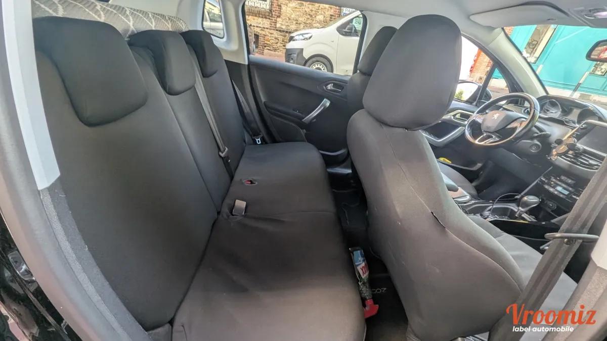 Peugeot 2008 GENERATION-II 1.5 BLUEHDI 130 ALLURE EAT BVA START-STOP