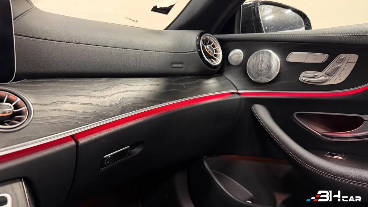 Aperçu indisponible de Mercedes-Benz Classe E