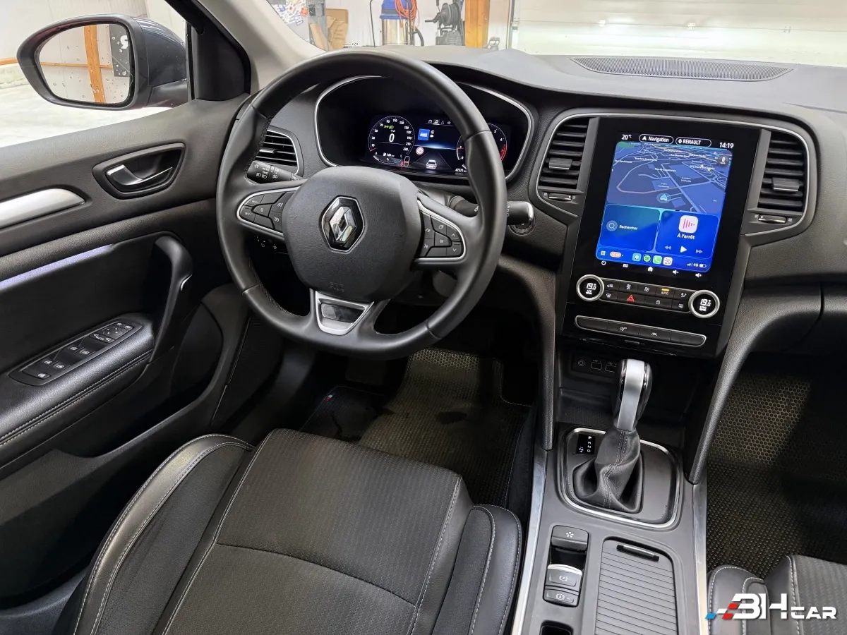 Renault Megane - photo 13