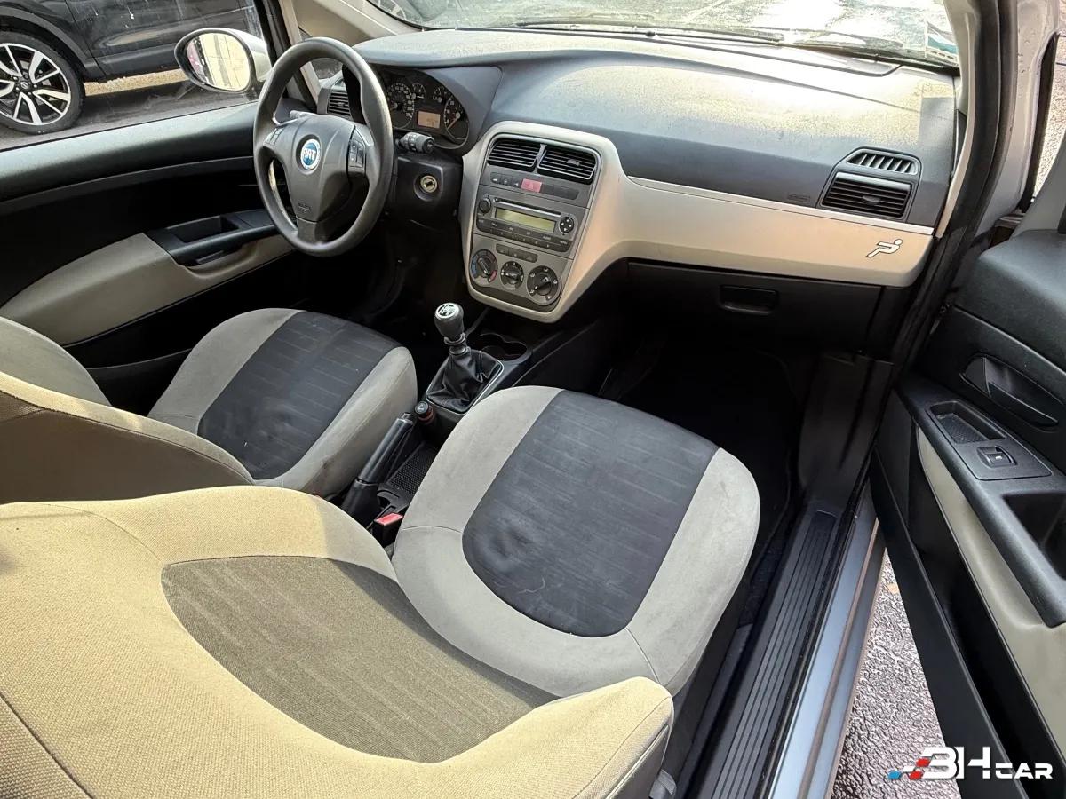 Aperçu indisponible de Fiat Grande Punto