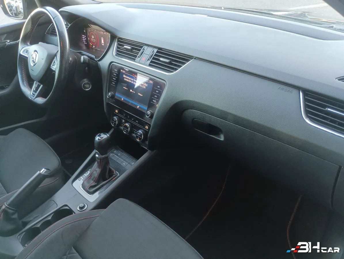 Skoda Octavia - photo 16