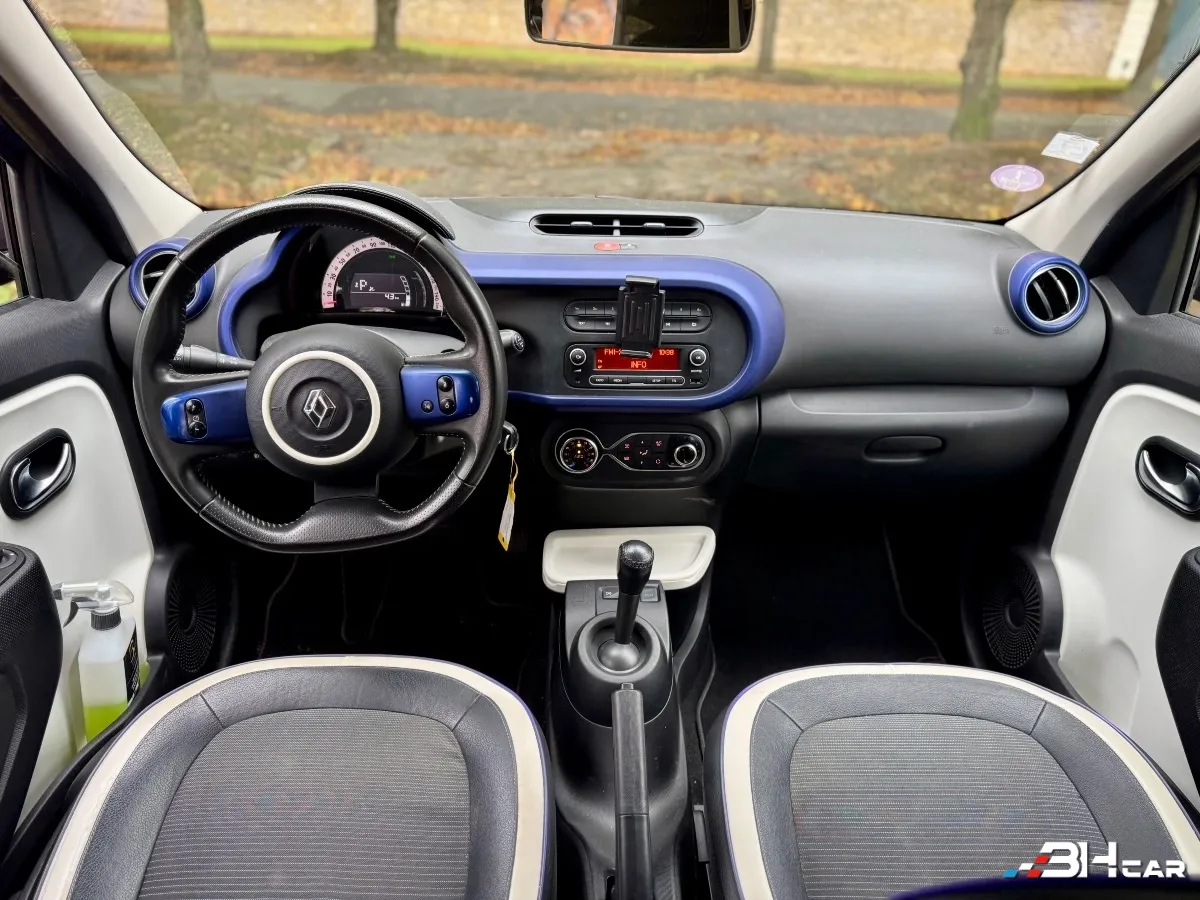 Renault Twingo - photo 10