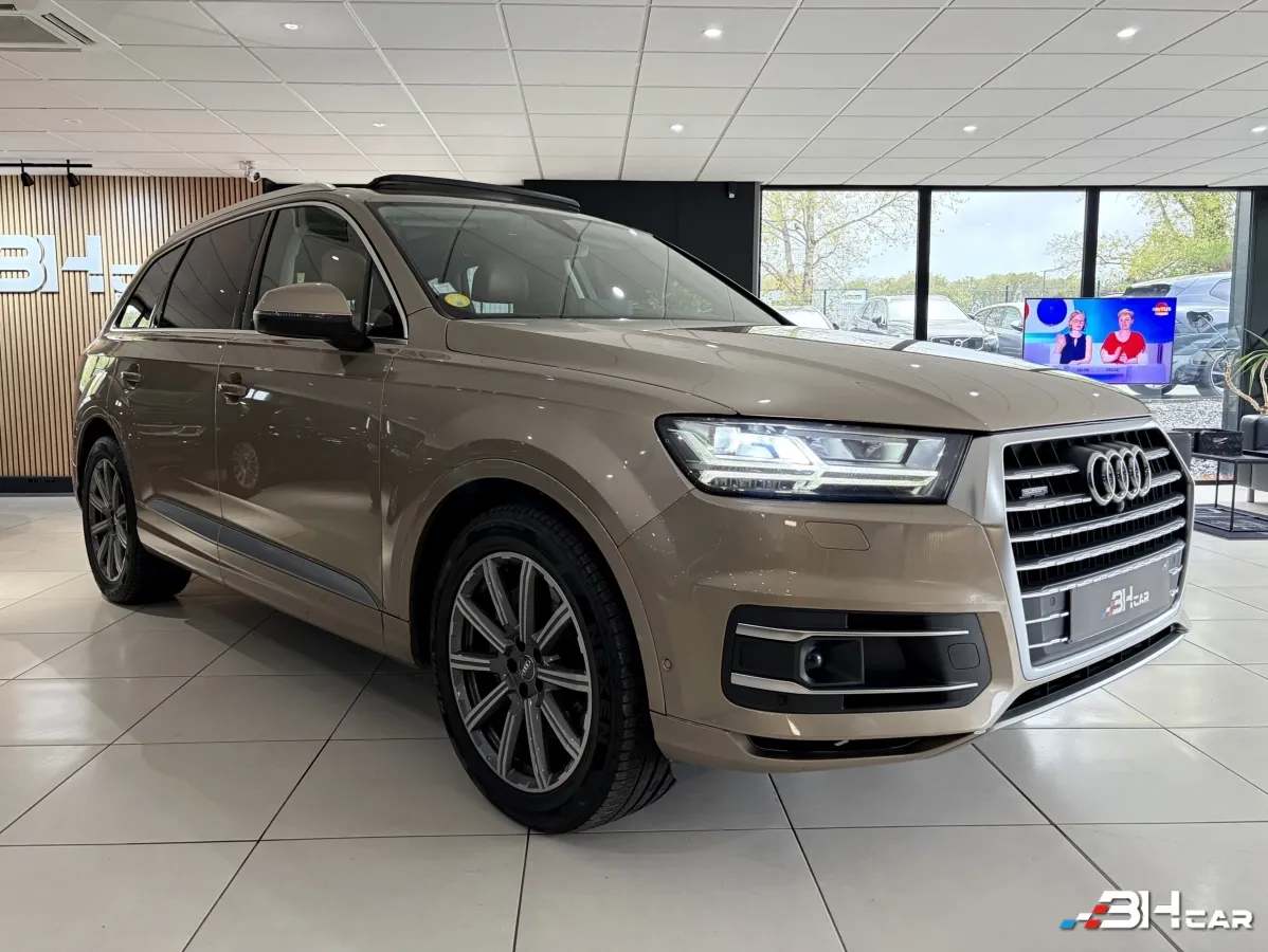 Audi Q7 - photo 6
