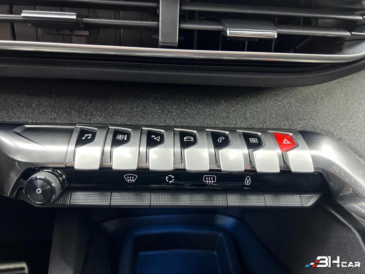 Aperçu indisponible de Peugeot 3008