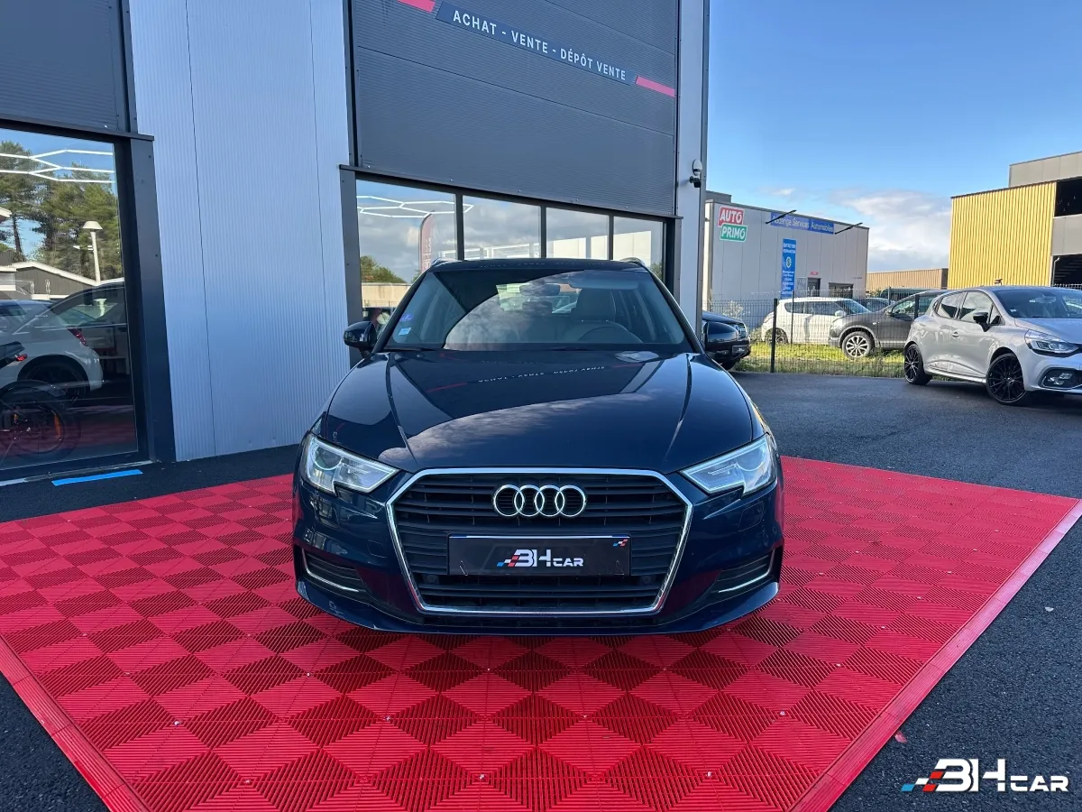 Audi A3 - photo 2