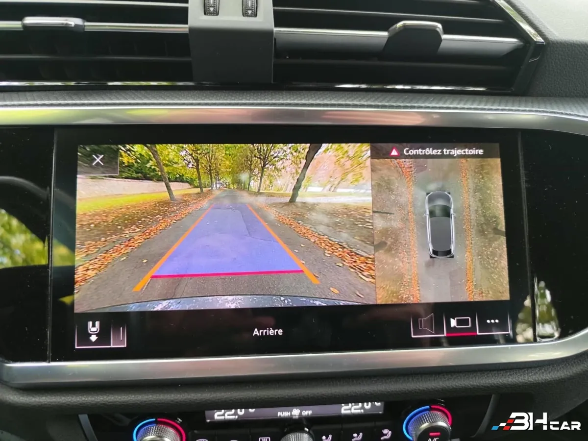 Audi Q3 - photo 19