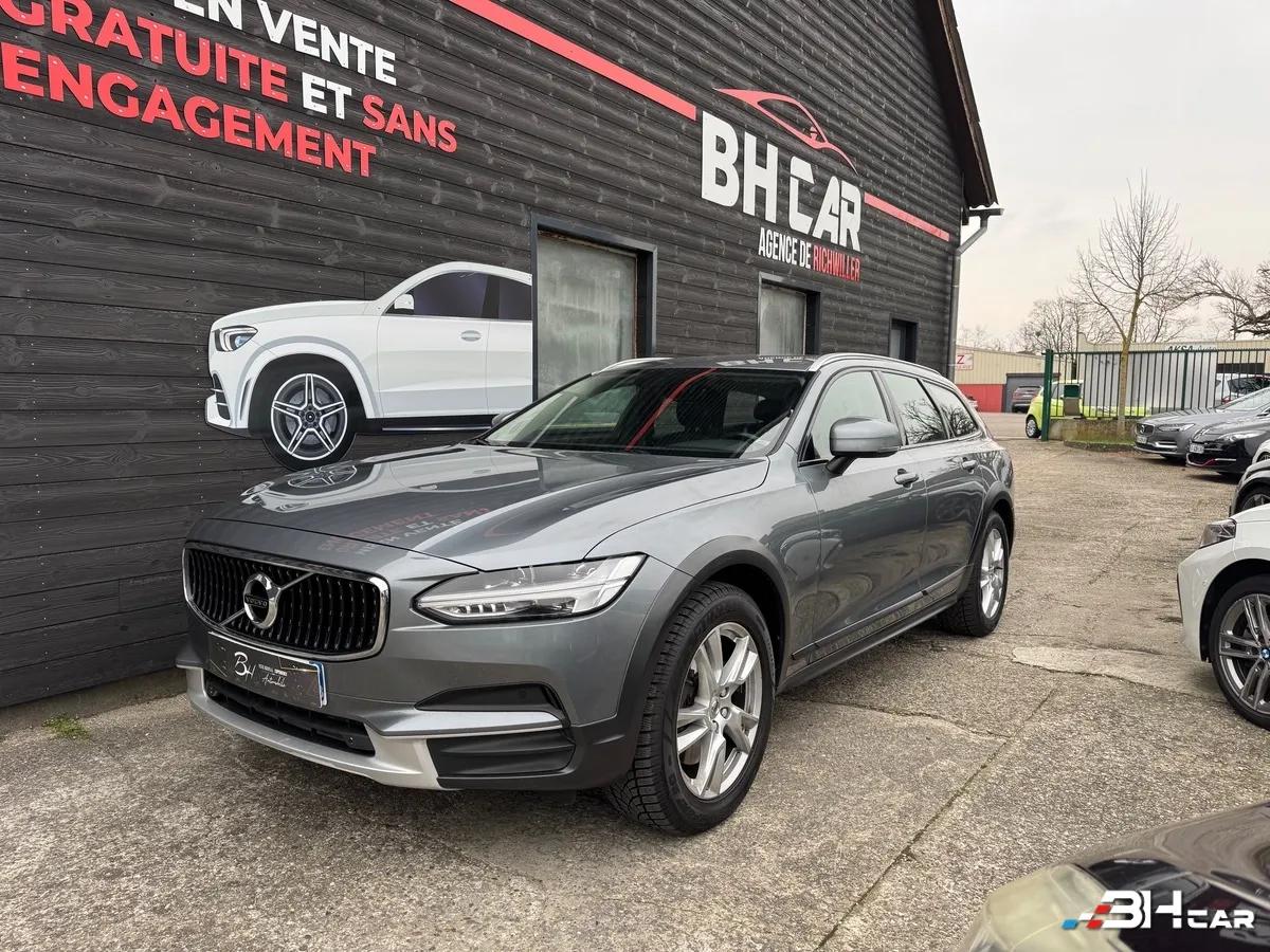 Image: Volvo V90 T6 AWD 310cv Cross Country
