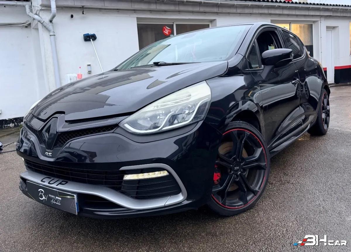 Image: Renault Clio IV 200 RS CUP EDC