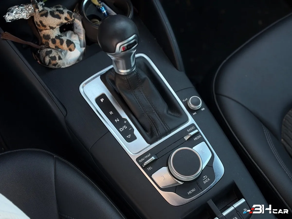Audi A3 - photo 17