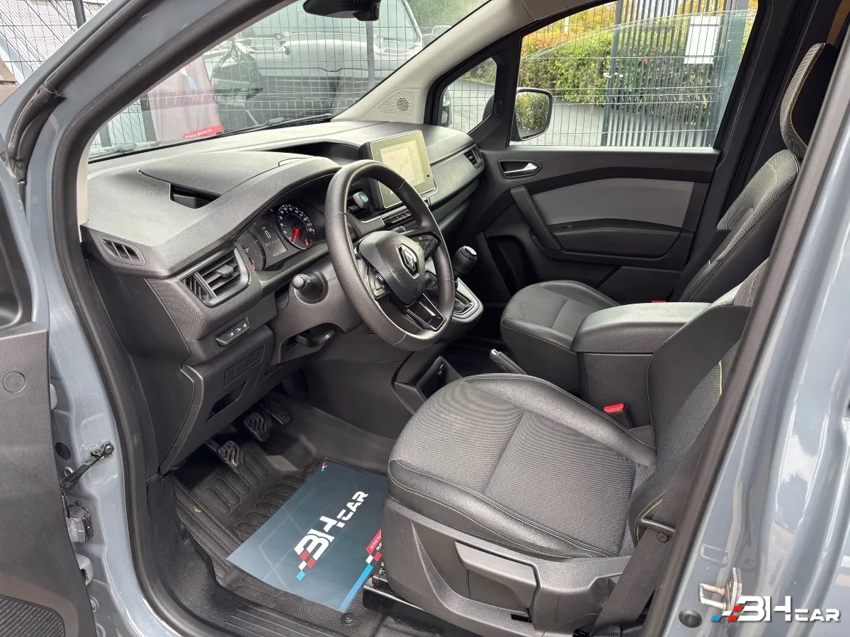 Renault Kangoo Van - photo 16