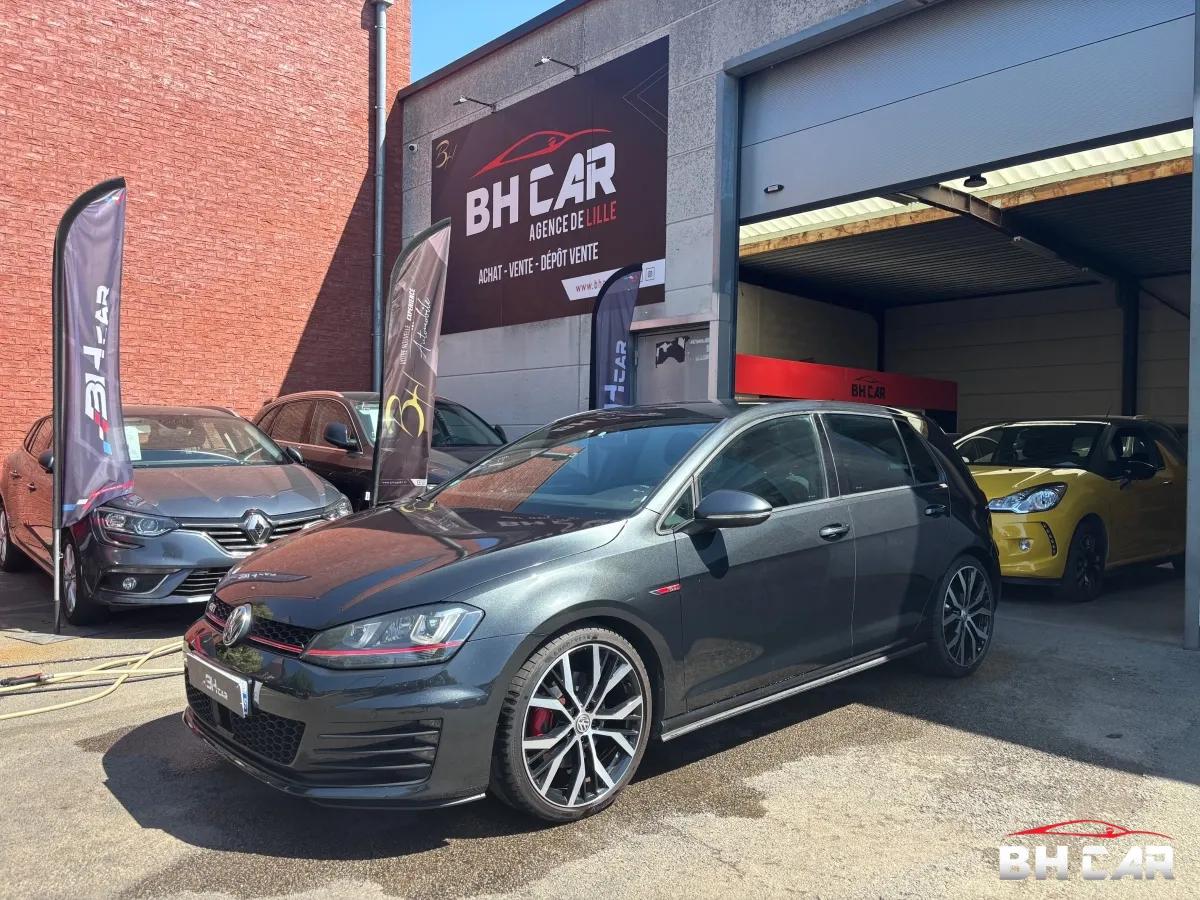 Image: Volkswagen Golf 2.0 TSI 220 GTI DSG BVA