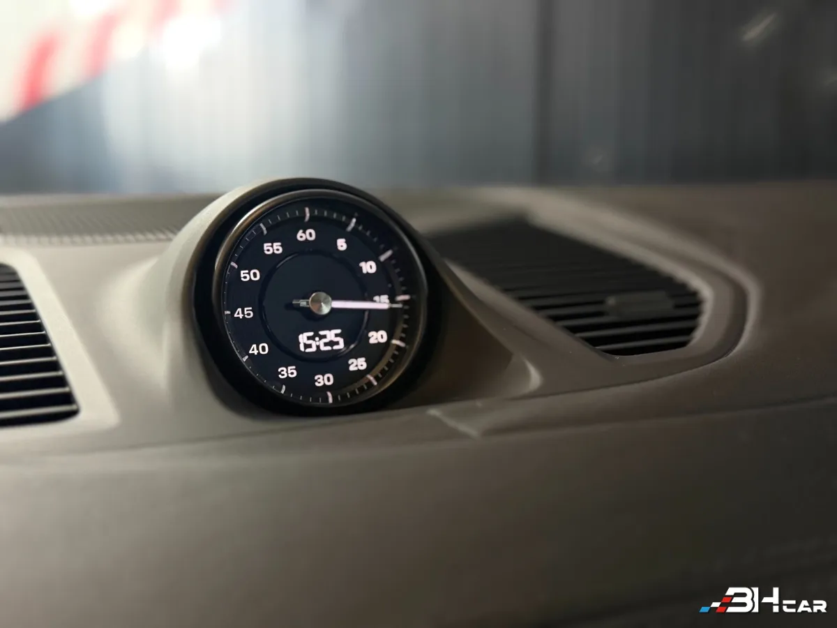 Porsche Cayenne - photo 15