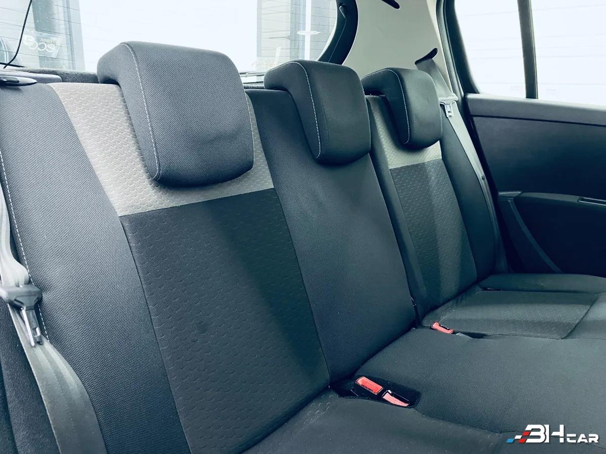 Aperçu indisponible de RENAULT Clio