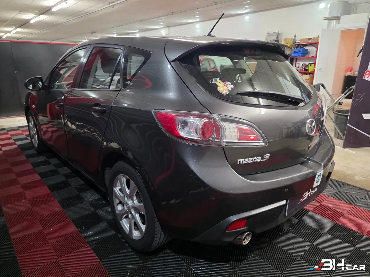 Mazda 3 - photo 7
