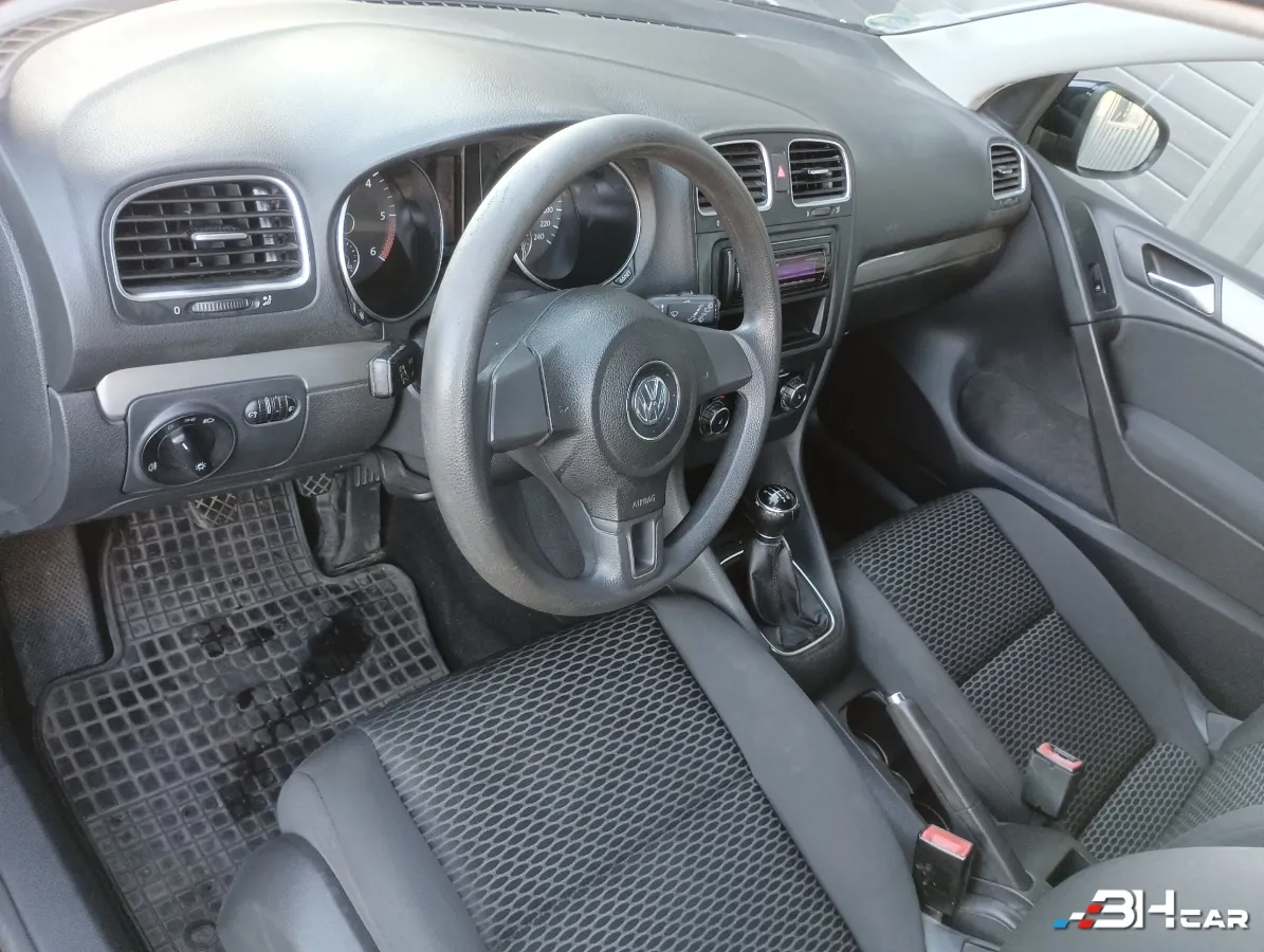 Volkswagen Golf - photo 14