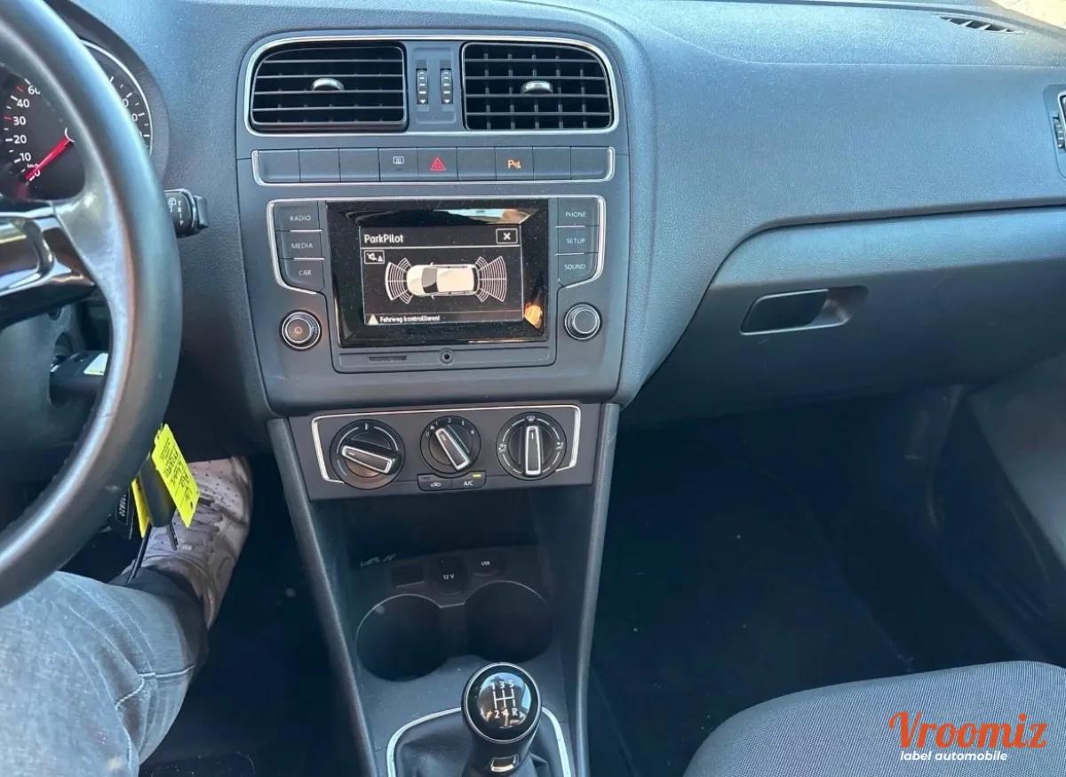 VOLKSWAGEN POLO COMFORTLINE