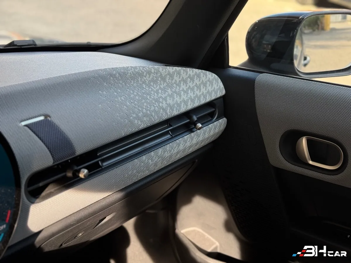 Mini Cabrio - photo 14