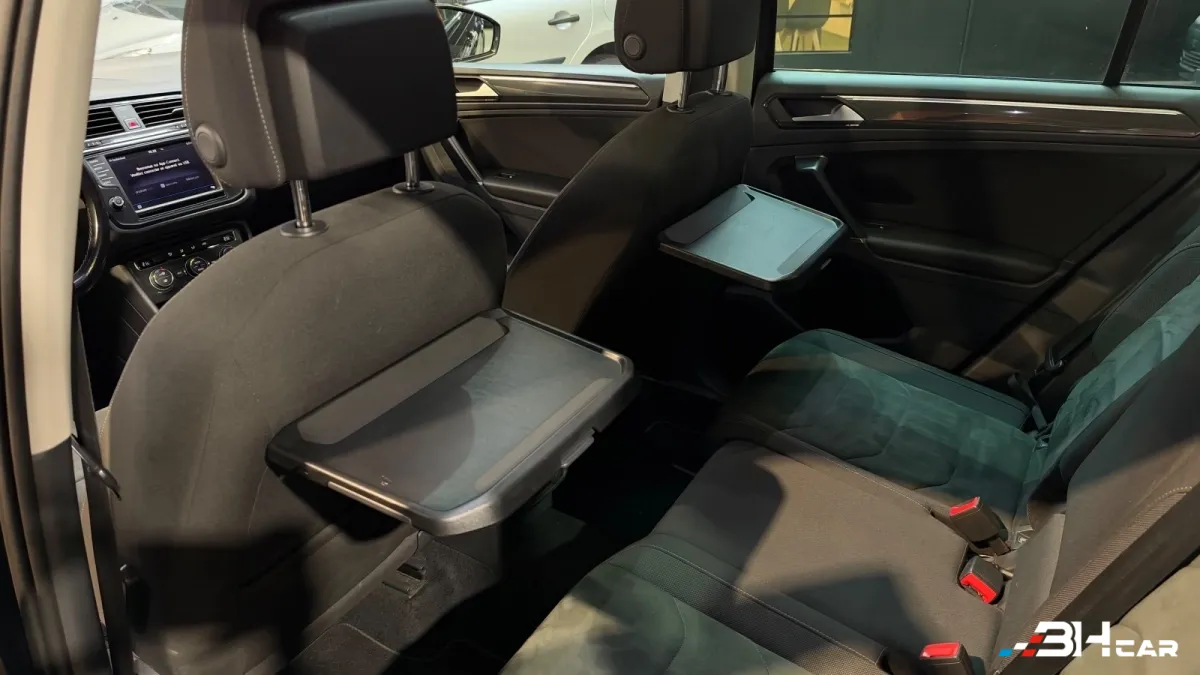 Volkswagen Tiguan - photo 19