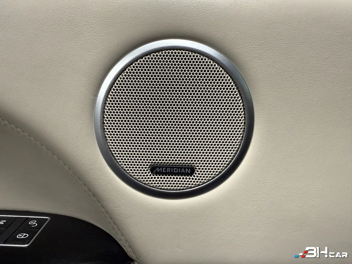 Land Rover Range Rover - photo 14