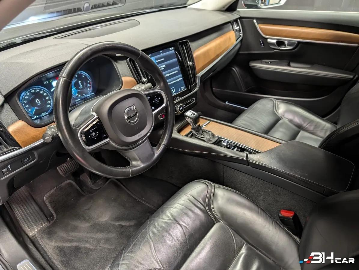 Aperçu indisponible de Volvo V90