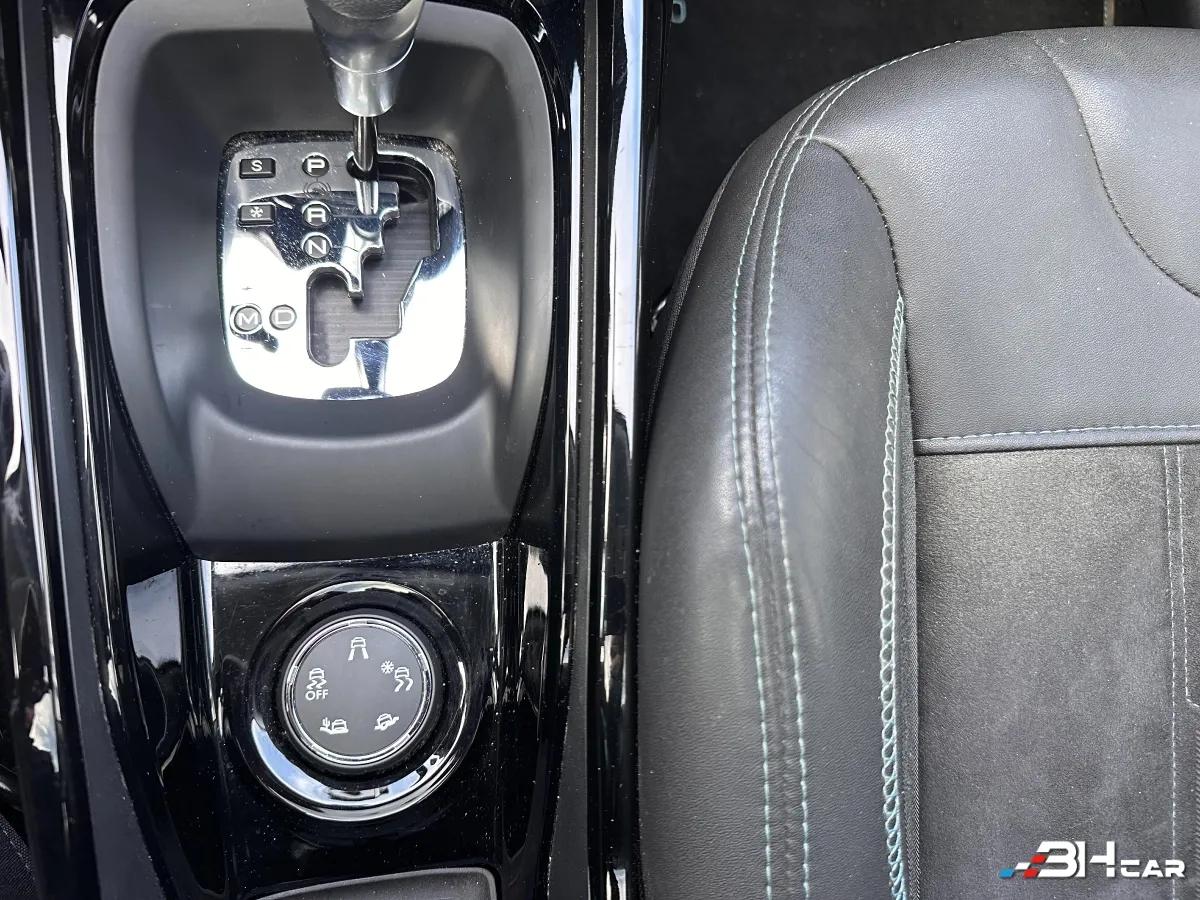Aperçu indisponible de Peugeot 2008