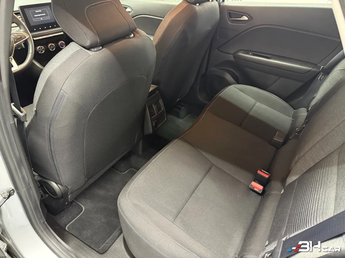 Renault Captur - photo 15