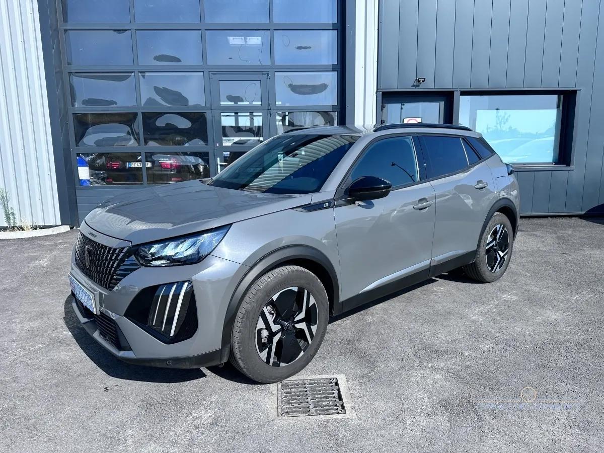 Peugeot E-2008