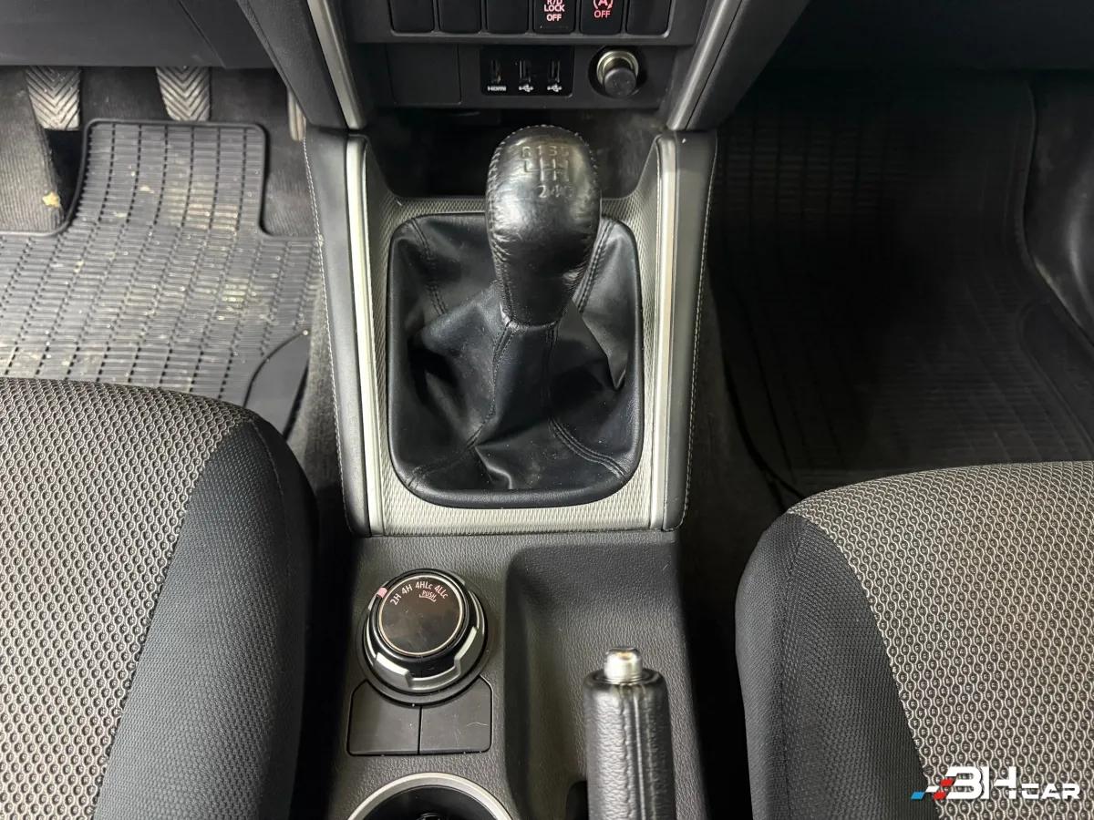 Aperçu indisponible de Mitsubishi L200