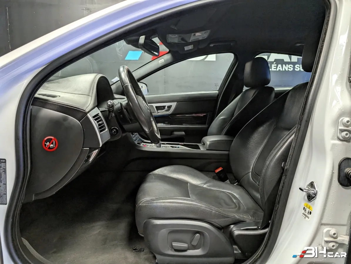 Jaguar Xf - photo 23