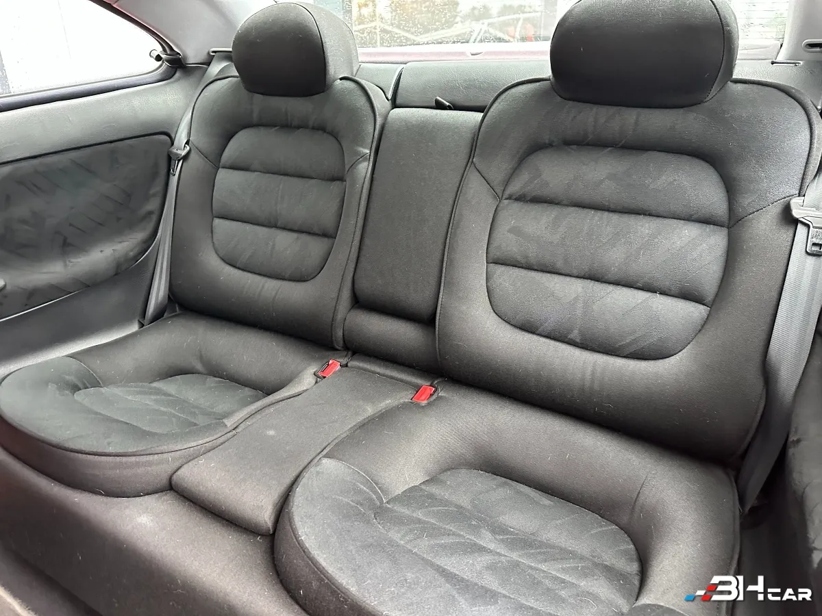 Peugeot 406 - photo 12