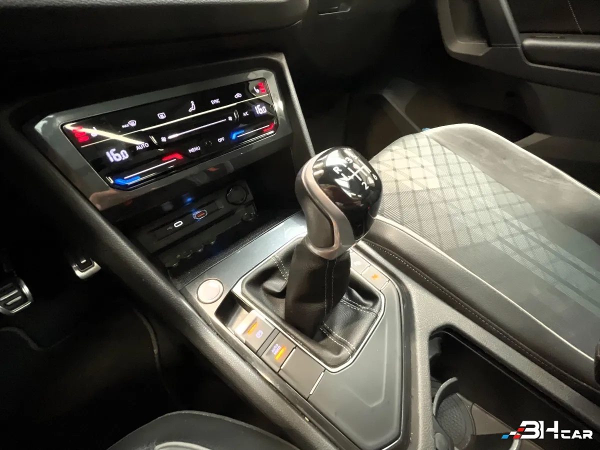 Volkswagen Tiguan - photo 20