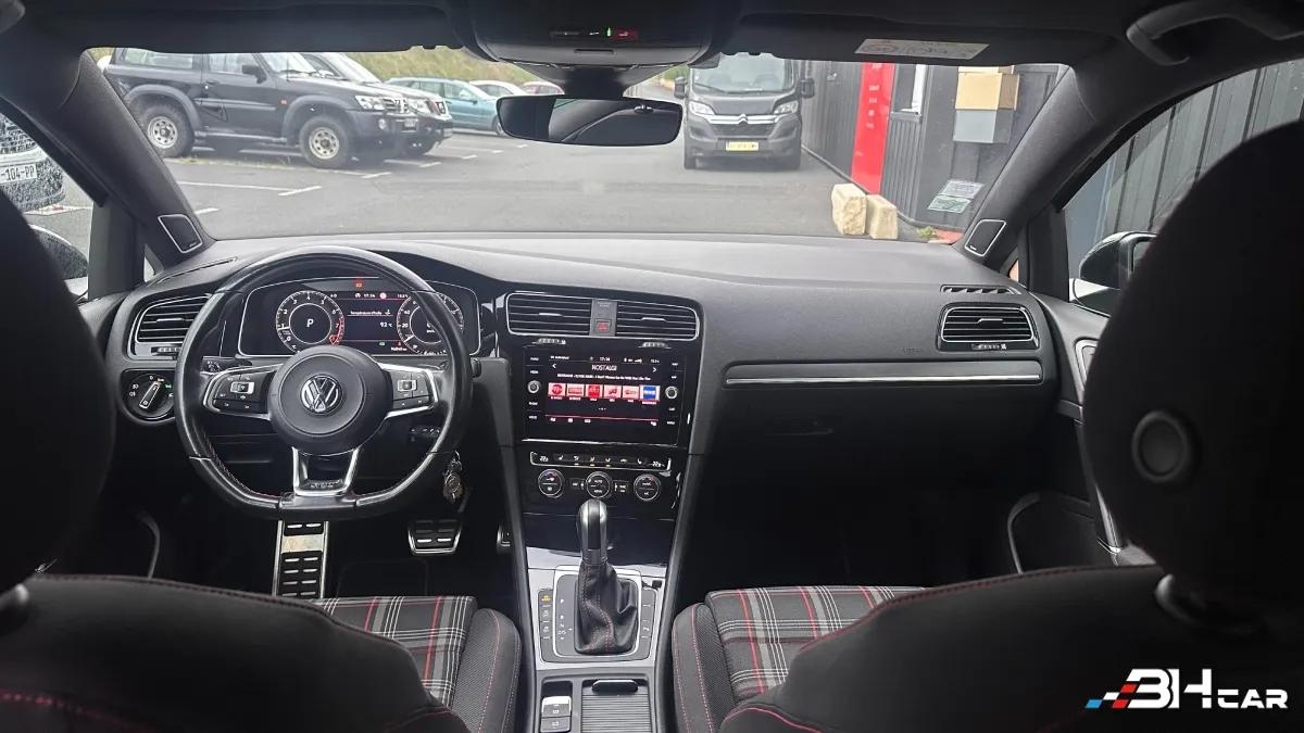 Aperçu indisponible de Volkswagen Golf