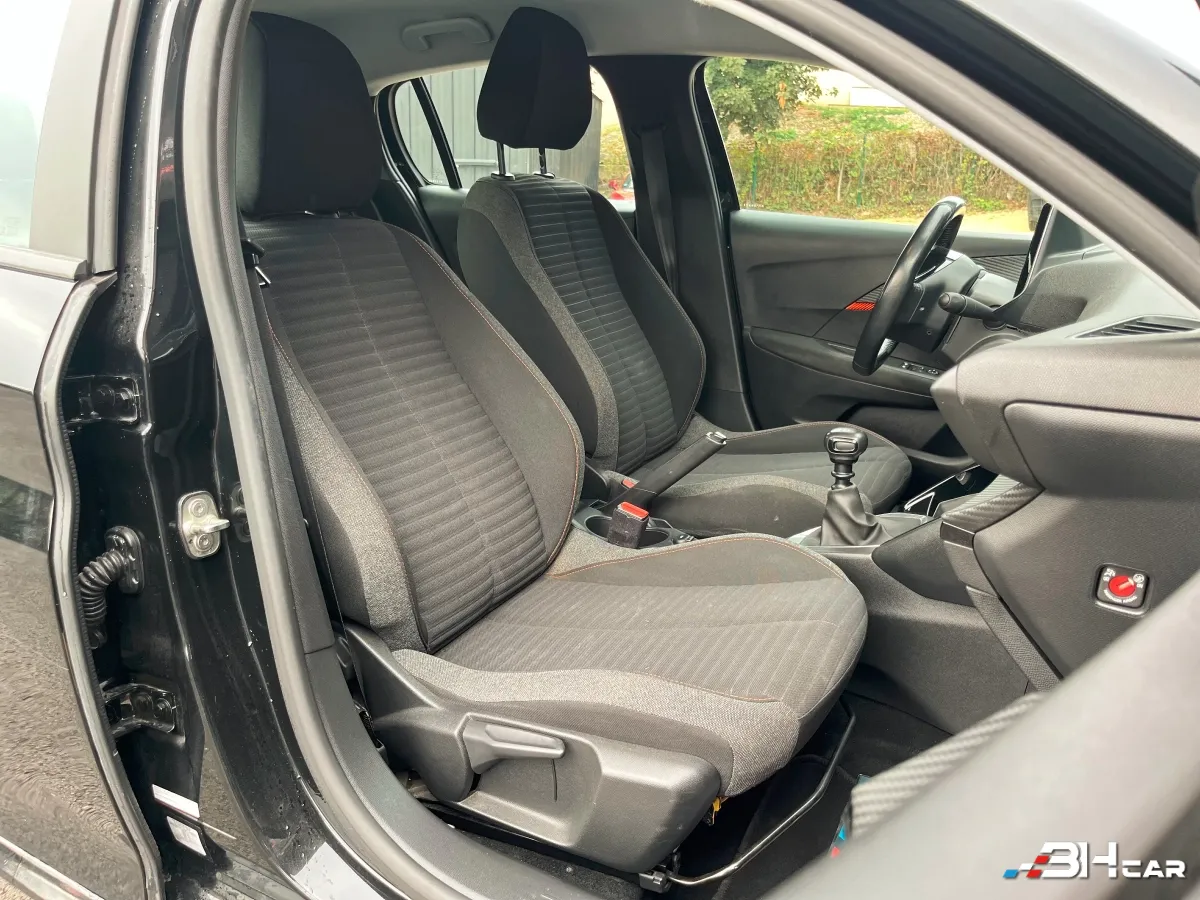 Peugeot 208 - photo 19