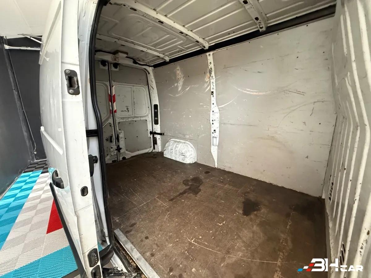 Aperçu indisponible de RENAULT Master Vu