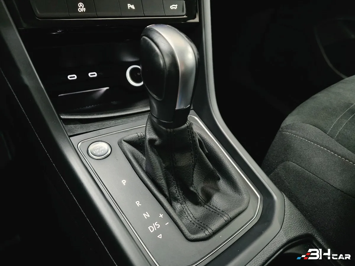 Volkswagen Touran - photo 19