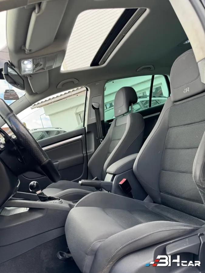Aperçu indisponible de Volkswagen Golf