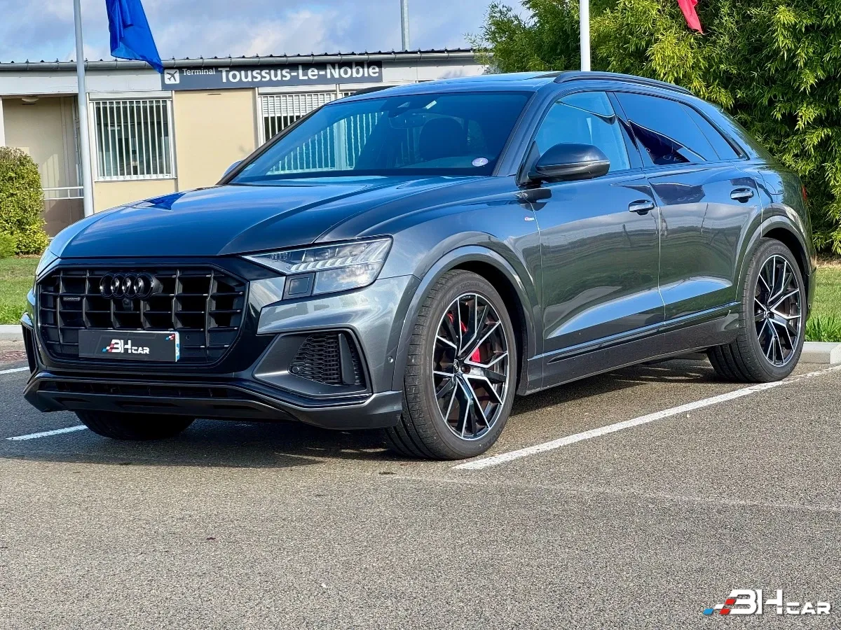 Audi Q8